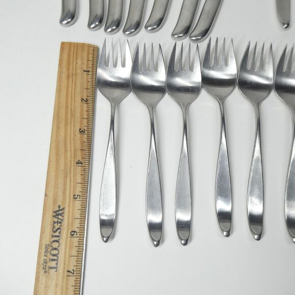 Lauffer Towle Design 2 Stainless Japan 21pc Flatware Lot Forks 18/8 MCM Vintage - Picture 9 of 15